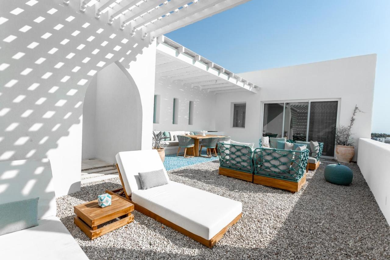 Cloud 7 Residences Ayla Aqaba Exterior foto The hotel's courtyard