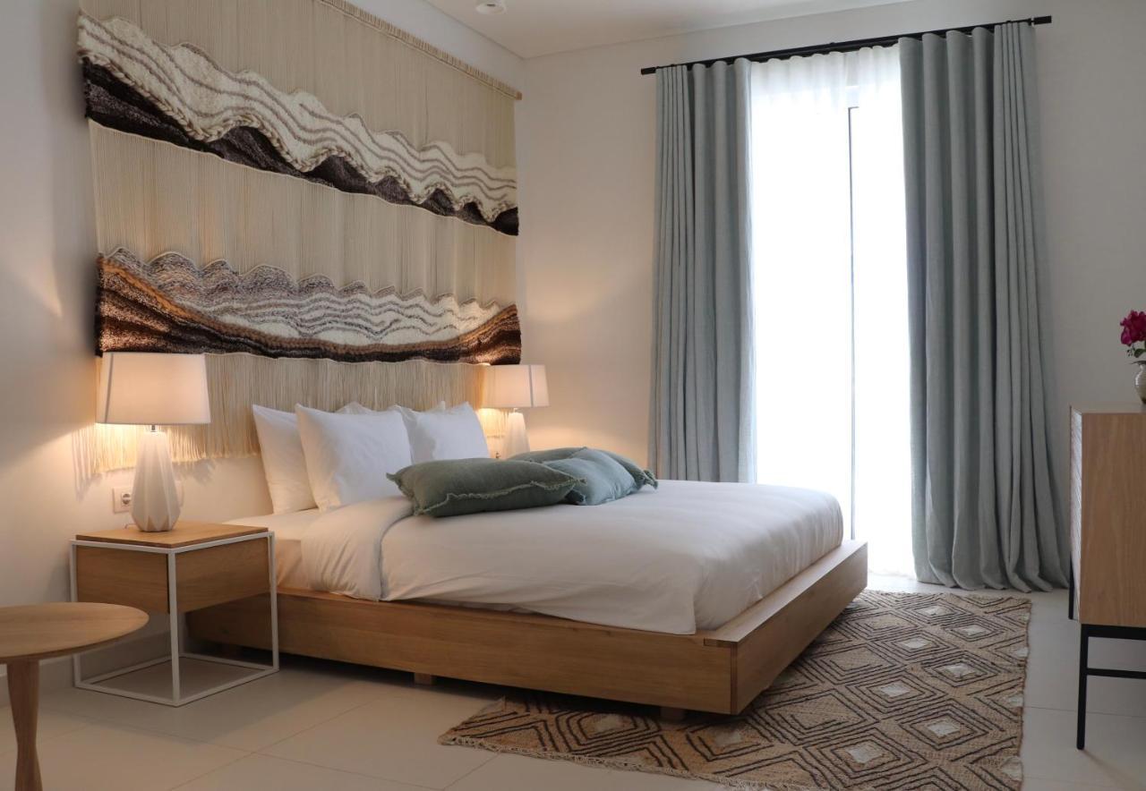 Cloud 7 Residences Ayla Aqaba Exterior foto A bedroom at the hotel