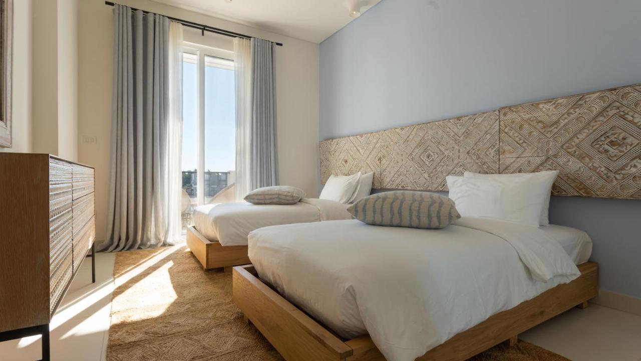 Cloud 7 Residences Ayla Aqaba Exterior foto A bedroom at the hotel