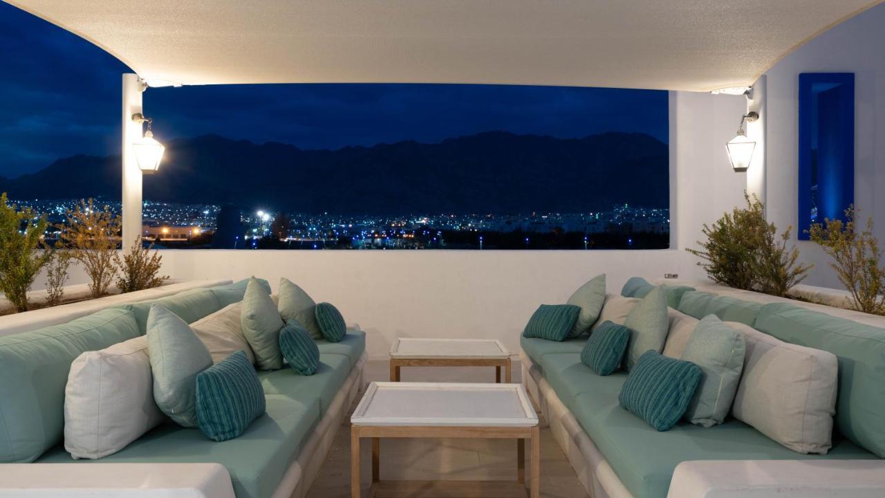 Cloud 7 Residences Ayla Aqaba Exterior foto View from the hotel